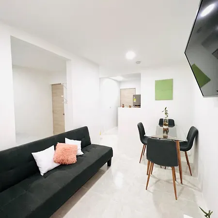 Cozy Beachside 3br Near The Walled Apartamento