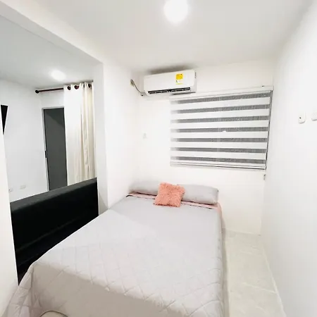 Cozy Beachside 3br Near The Walled Apartamento Cartagena